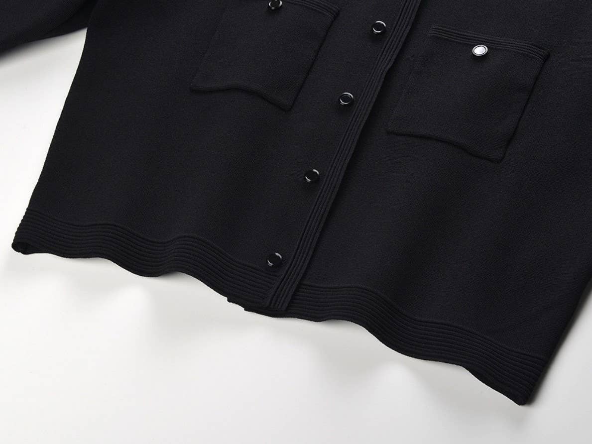 Zwarte gebreide tweed set met parelkraag