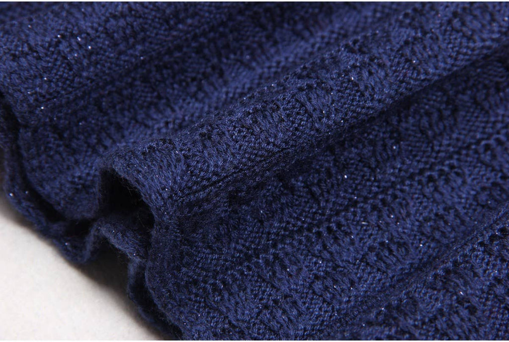 Gebreide slim fit jurk met gouden knopen